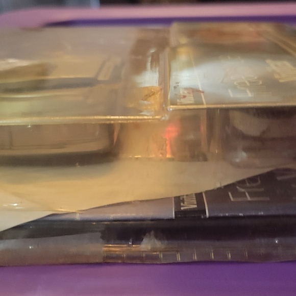 COPY - Vivitar V69379M 12.0MP Digital Camera - Silver - Picture 3 of 6